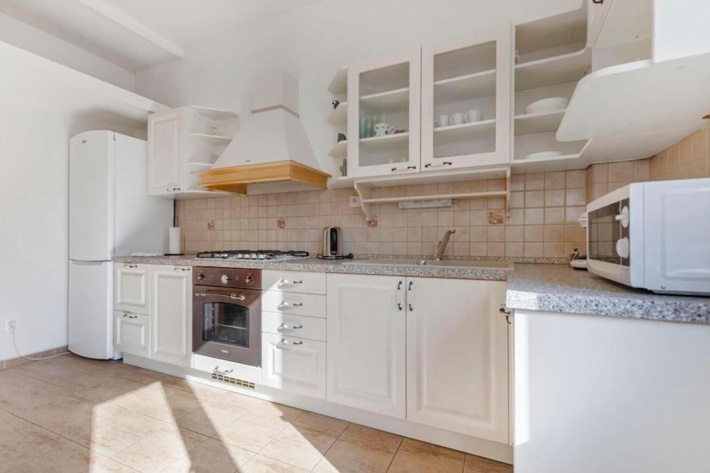 Exclusive Apartment In Centre Bratislava Exteriér fotografie