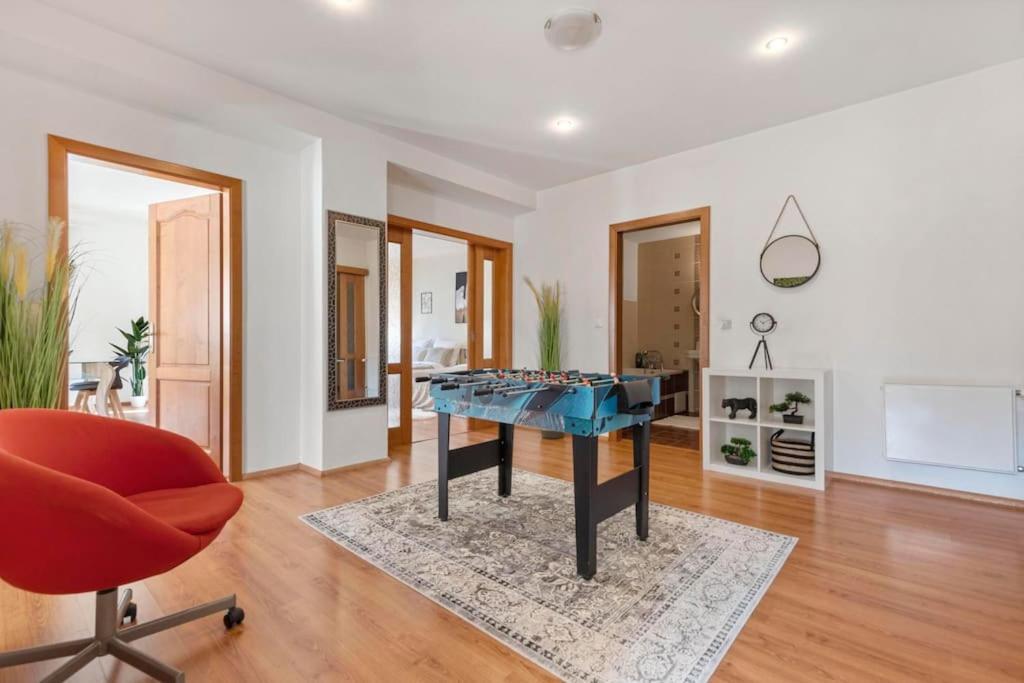 Exclusive Apartment In Centre Bratislava Exteriér fotografie